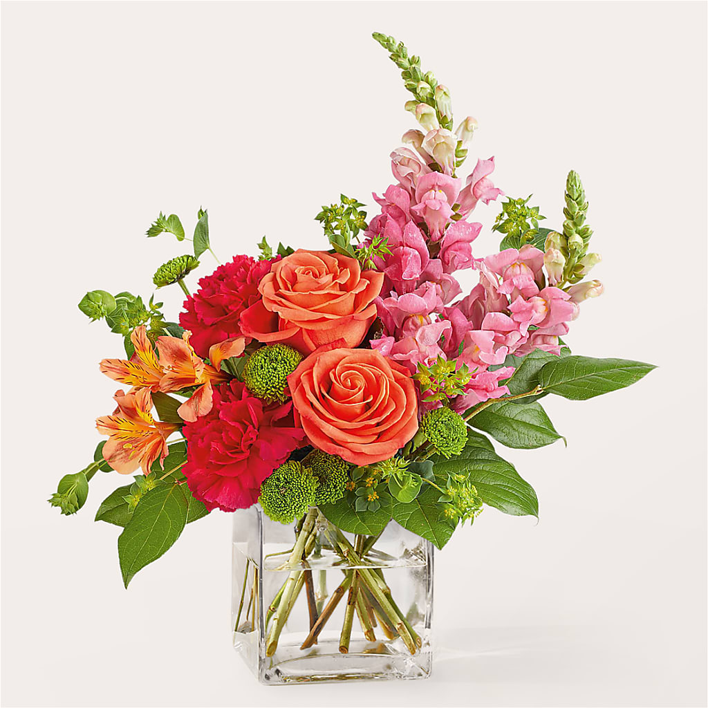 Cosmopolitan Bouquet – Ferguson Florists Inc, Attalla AL