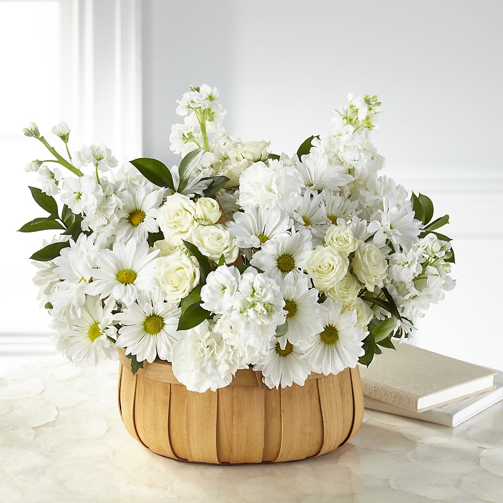 Graceful Garden Basket – Ferguson Florists Inc, Attalla AL