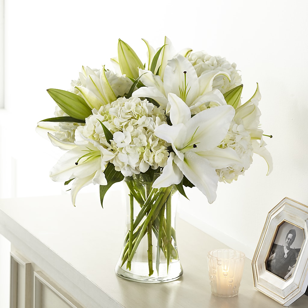 Compassionate Lily Bouquet – Ferguson Florists Inc, Attalla AL