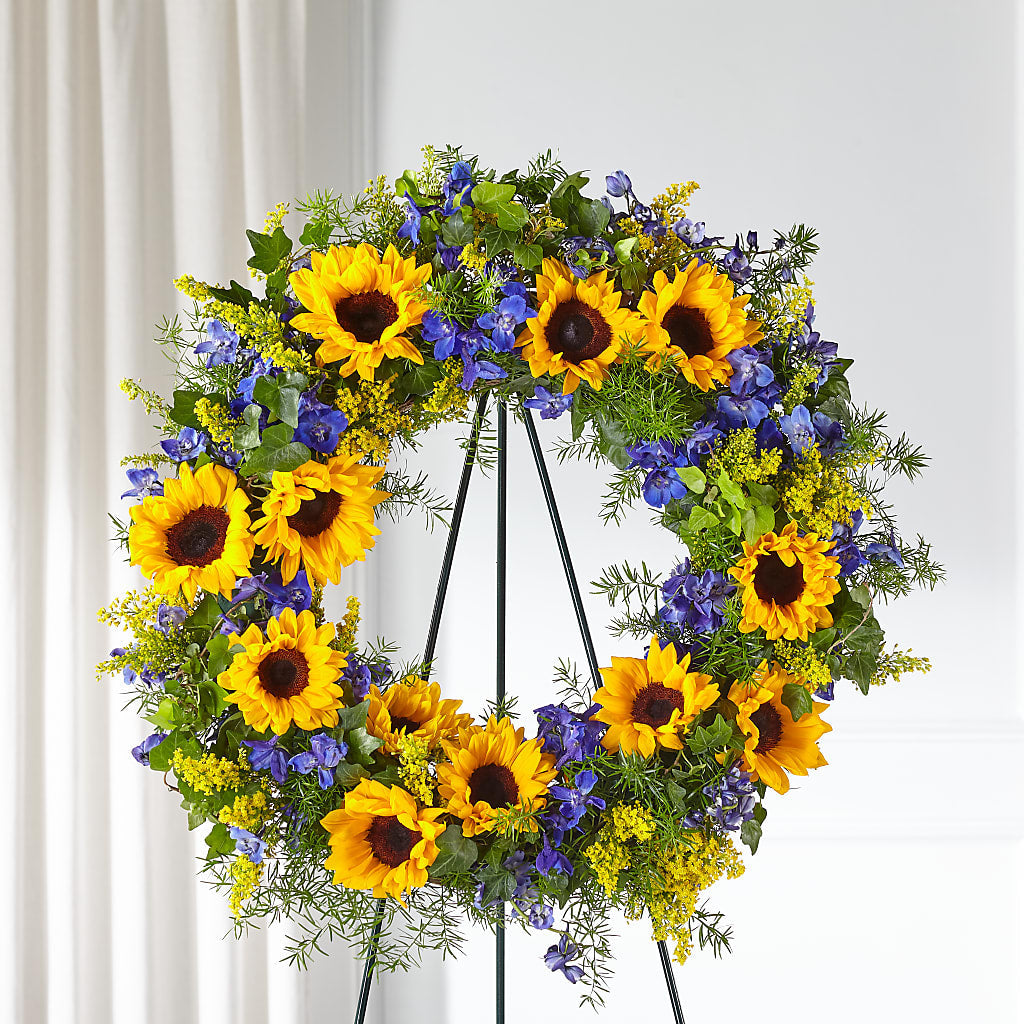 Bright Rays Wreath – Ferguson Florists Inc, Attalla AL