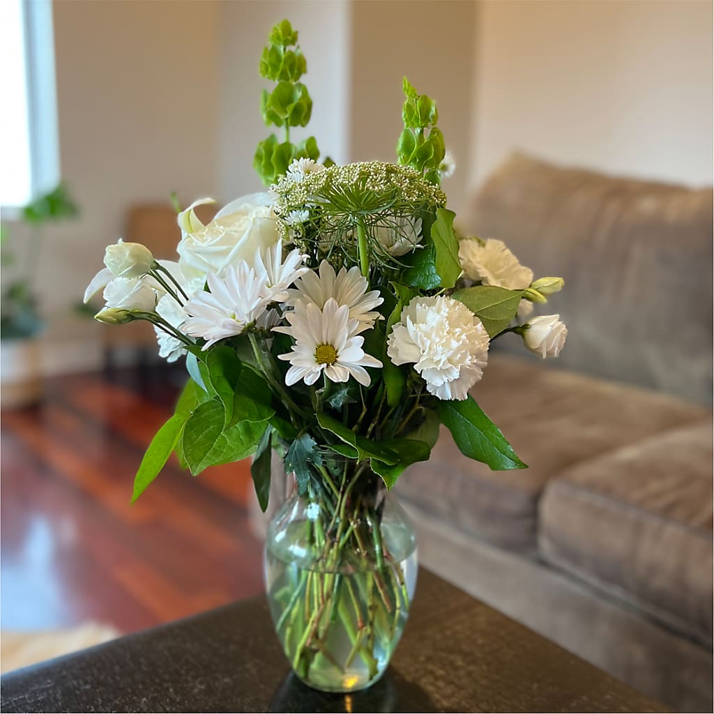 Classic Ivory – A Florist Original –  Ferguson Florists Inc, Attalla AL