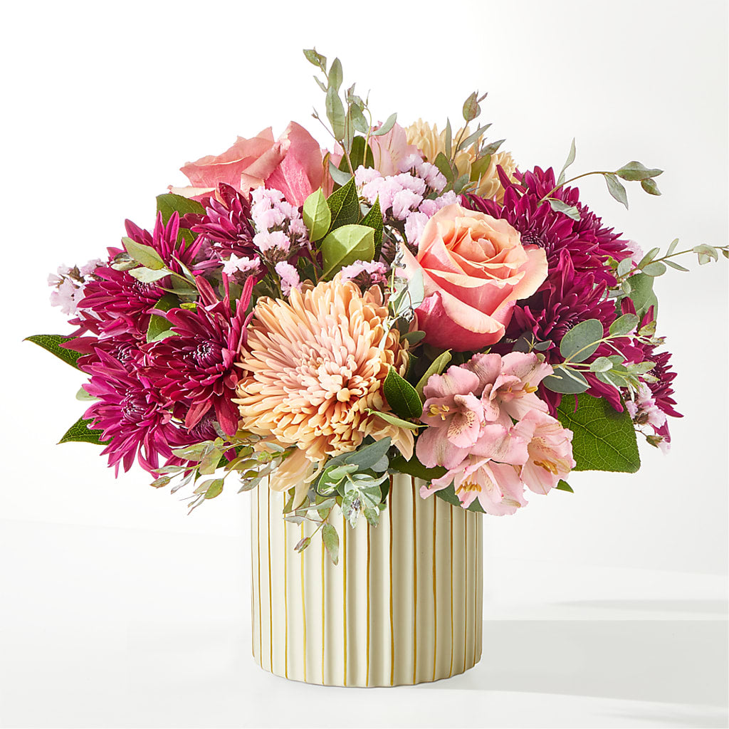 Berry Cobbler Bouquet with Ivory Vase –  Ferguson Florists Inc, Attalla AL
