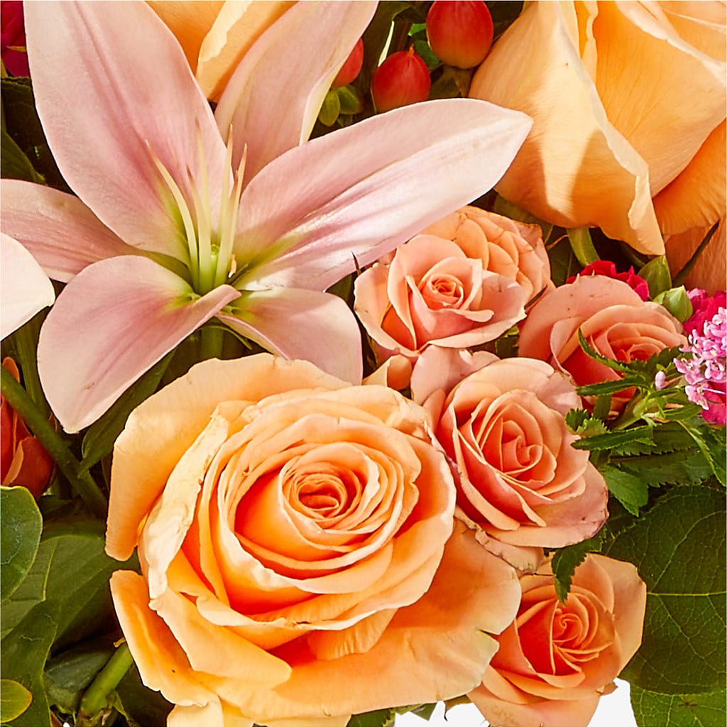 Bisous Bouquet –  Ferguson Florists Inc, Attalla AL