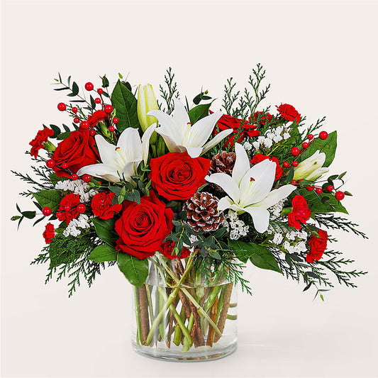 Best in Snow Bouquet –  Ferguson Florists Inc, Attalla AL